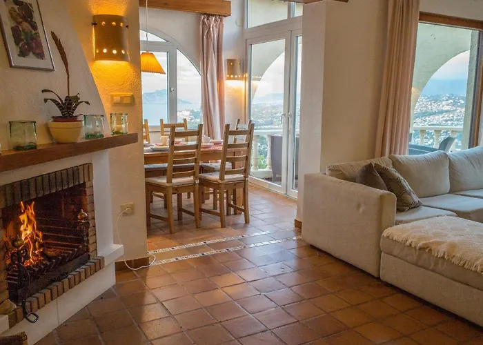 Casa Inca, Villa With Heatable Pool And Top View Atop Moraira El Portet
